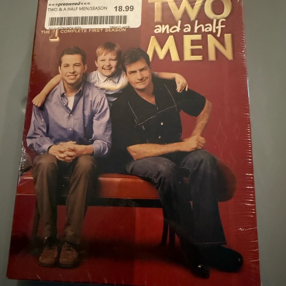 Two‎ and a Half Men Season 1 DVD